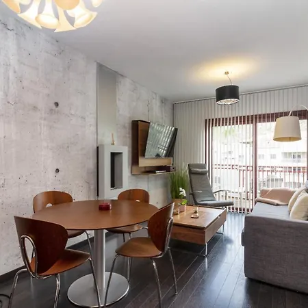 Homeforguest Nuevo Apartamento Con Piscina En El