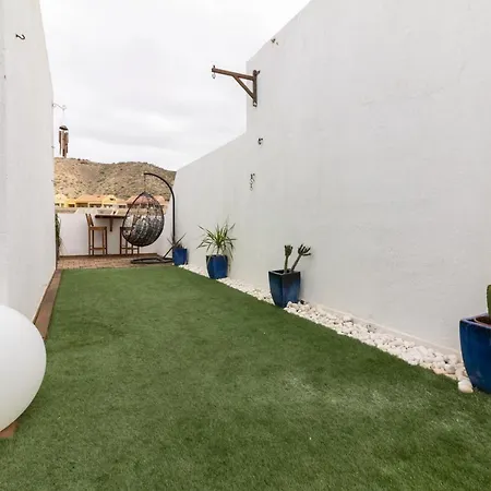 Homeforguest Nuevo Apartamento Con Piscina En El Apartment